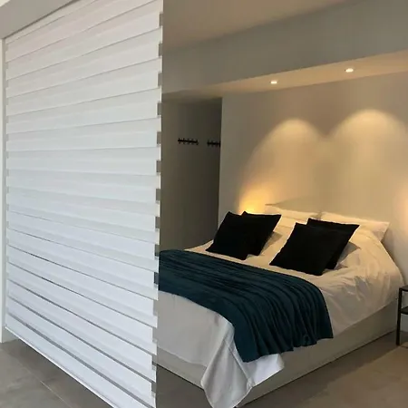 Апартаменты Seaview Loft